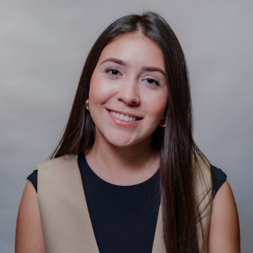 Angela Alviarez photo